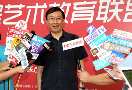 以科技之力，筑艺术传承之魂<br />：馗咝Ｔ冻桃帐踅逃似舳鞘皆猜淠