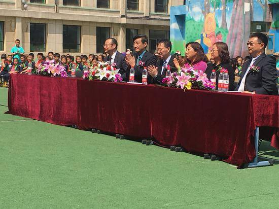 QG刮刮乐乐器爱心捐赠行动在沈阳举办：与音乐牵手 随幸福成长