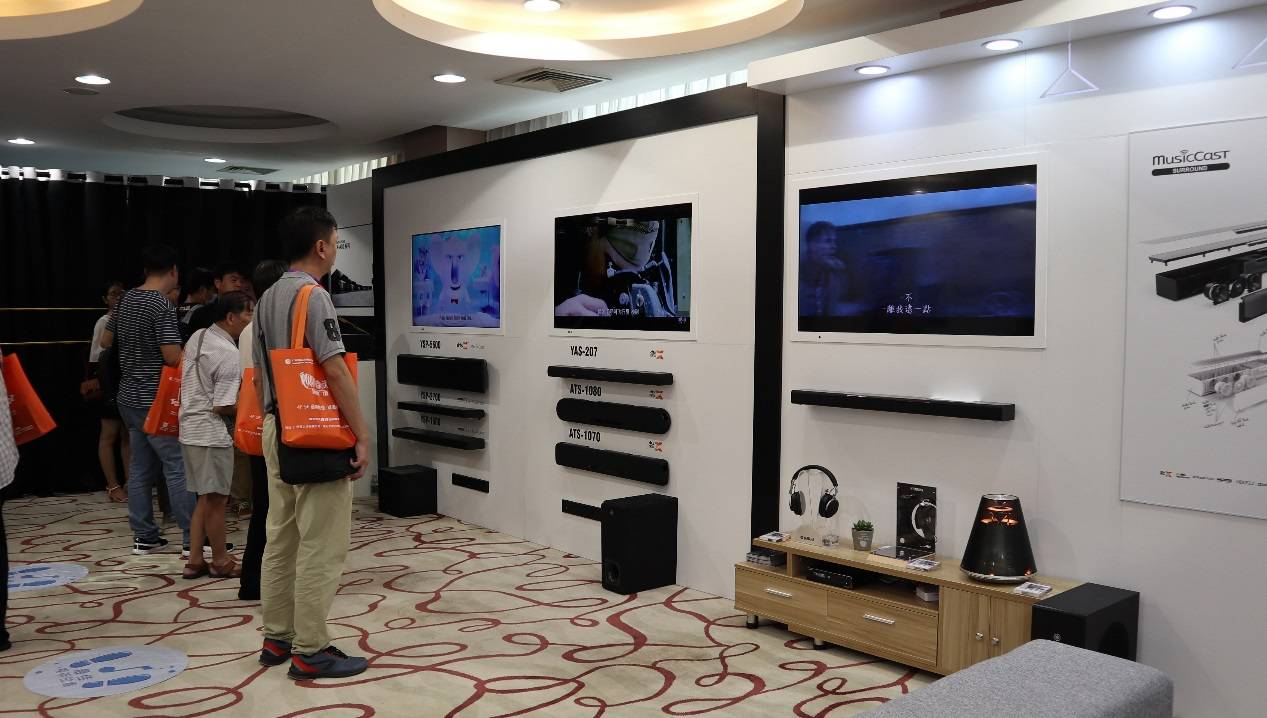 娱乐音质新境界，QG刮刮乐携带家庭音响新品亮相2018广州国际音响唱片展