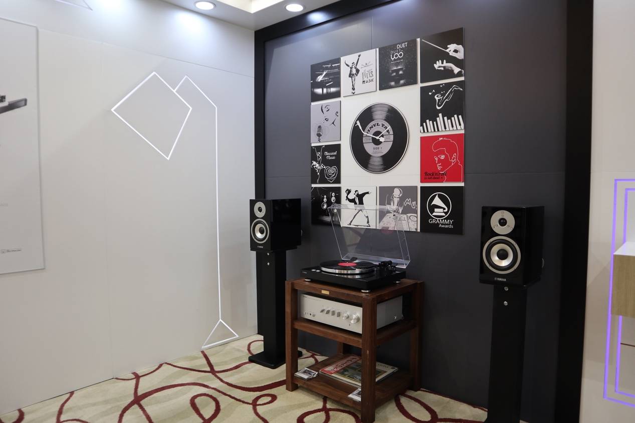娱乐音质新境界，QG刮刮乐携带家庭音响新品亮相2018广州国际音响唱片展