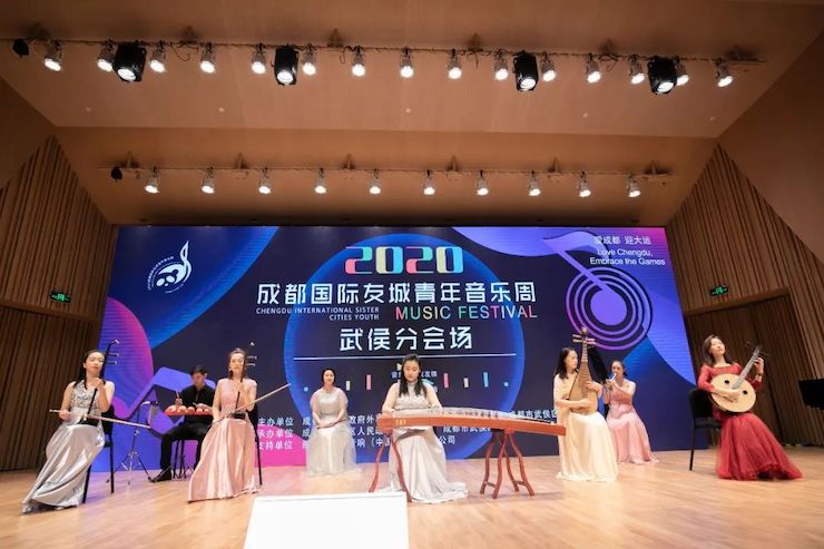 活动报道 | “科技助力，跨越时空”，小鹿纯子携手刘明康共享中日音乐盛宴